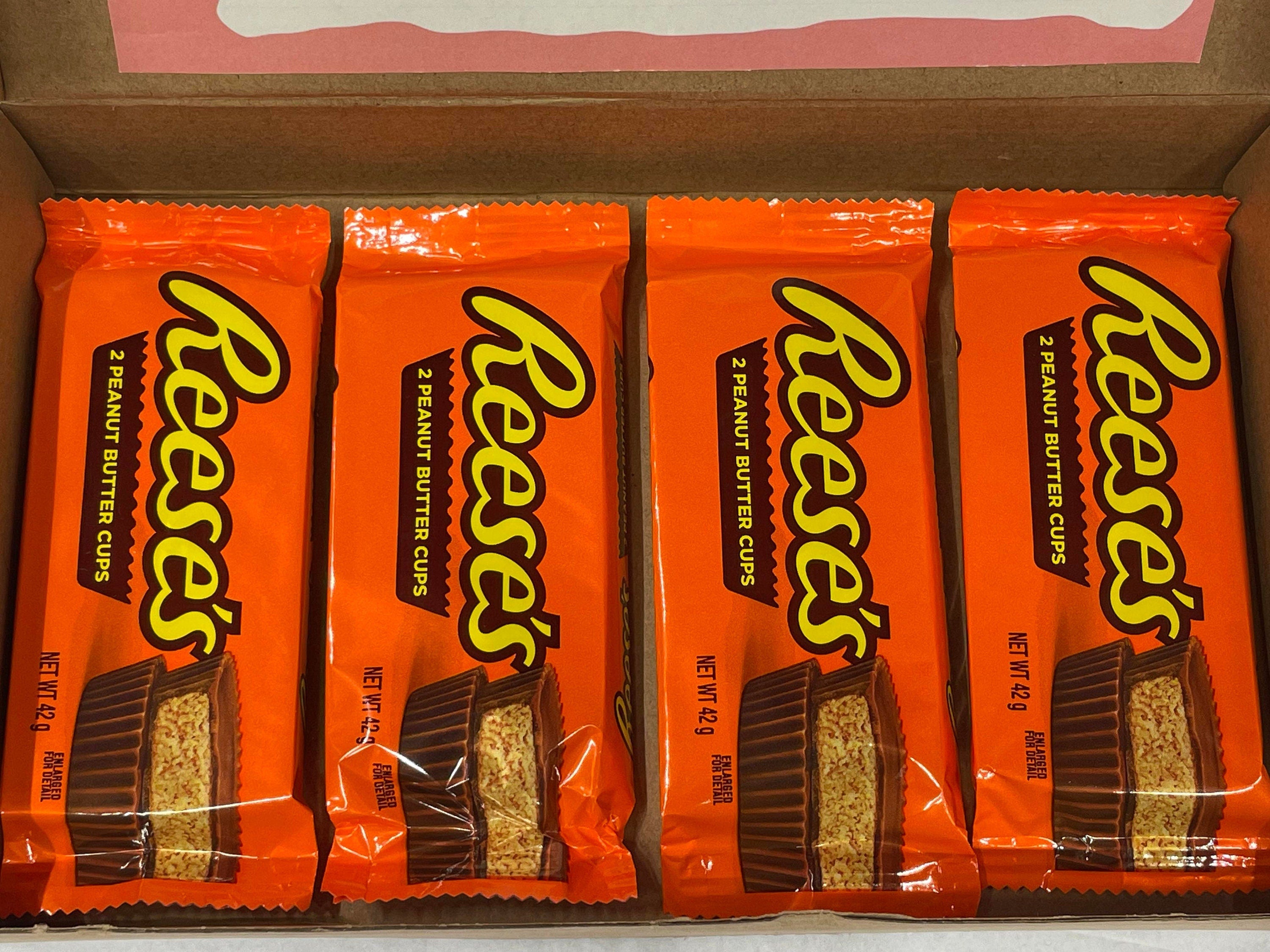 Reese's Peanut Butter Cups chocolate gift box small size containing four 42g cups